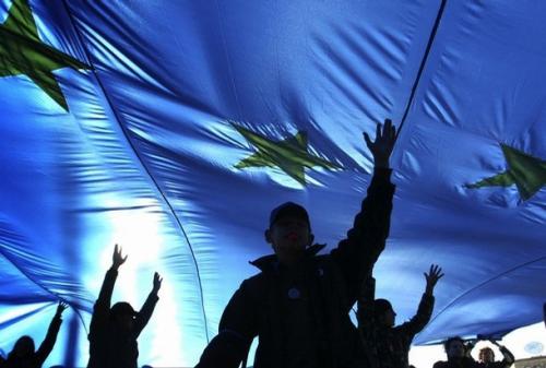 Eurogrupo acorda fundo de recuperação mas pede à UE que decida financiamento